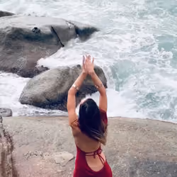 001 - SEA DANCE