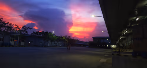 Item #95142552435211499939669923247013213798747701759370947972168018752347909914625 Media