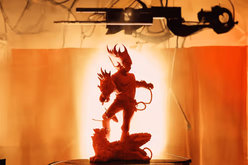 Item #62078330374192266393974119672672124996690043349065223805840937934753212923905 Media