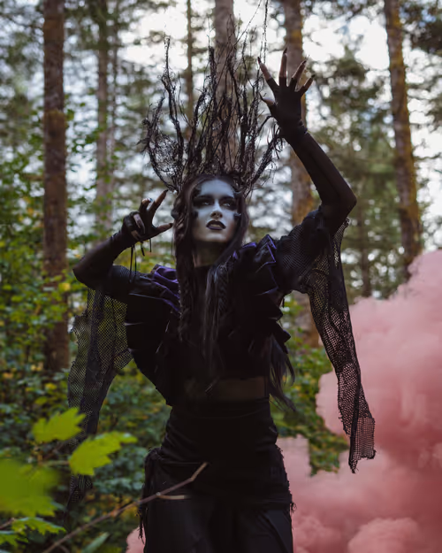 Item #99541058284214452303298643709629193616425519011785395331696783112212481835009 Media