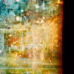 #09_LIGHT LEAK LOVE