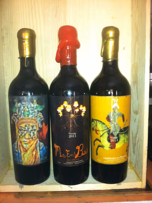 Item #39593655939985855129749082379850820769736281827755441986965108919259283590072 Media