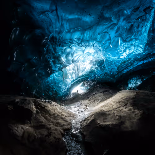 Item #114839972827623712708013671075158040795349391044792840902462665187606086549505 Media