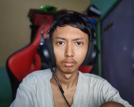 Ghozali oldest SELFIE