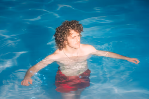 Item #93004874330559691384406351120557699532373362176152980957949480488768183992321 Media