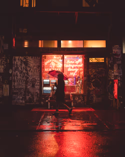 Item #72803698633773711852134543118695922720776543694315395130363623411471655895041 Media