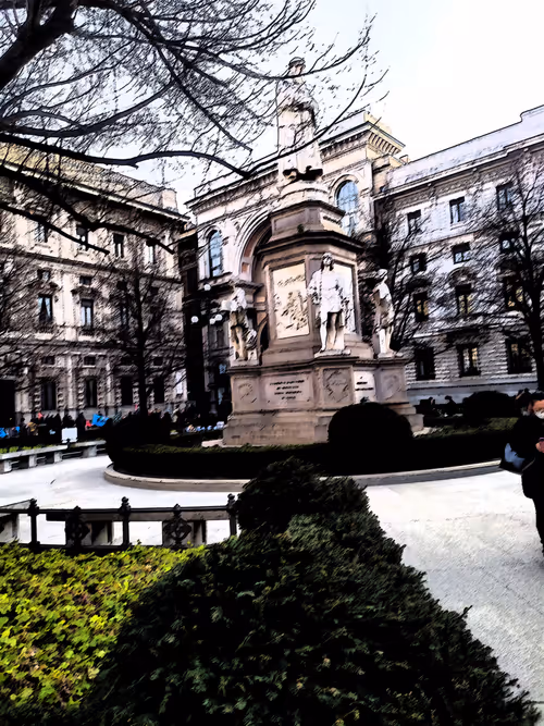 Item #37562660823678799619882744722355219070710288244771518453128538661612158976001 Media