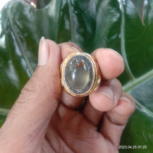 Item #15416064837448188610247350204521494909343598378477019548960405653192878063617 Media