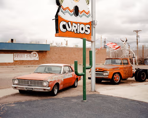 Item #84024337187978620715230419621117726226038651953477556812325436886419047972865 Media