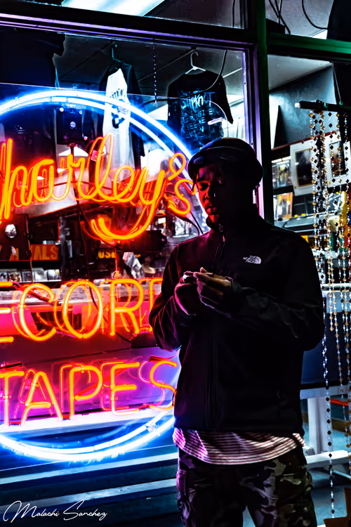 Item #14714425675941428140744687069339670704318230266084554160536609498539879301121 Media