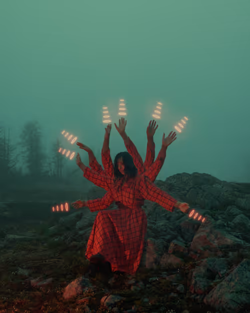 Item #27037863162219595274106965328796201644236451492369191694628585661711792472065 Media