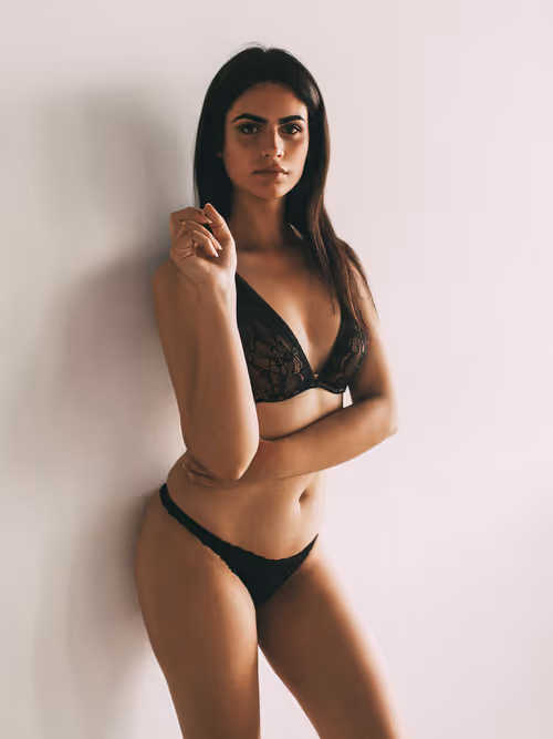 Item #97680489139971377795845177554280616472385024449521462790822236236535226695681 Media