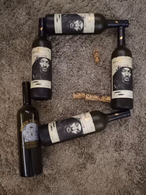 Item #104288934770626208638935110630027143244450889610695237679531224634812247572481 Media