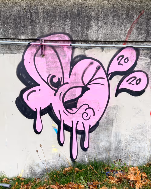 Item #62877161300640817826270810080393402347732449385772234160774648502075825061889 Media