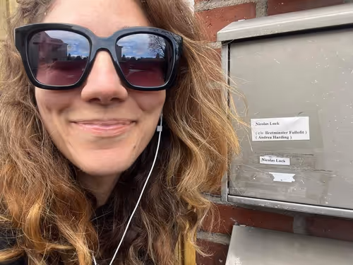 Item #25807828313075317443229666066300242113794250081909357222558169595453212983297 Media