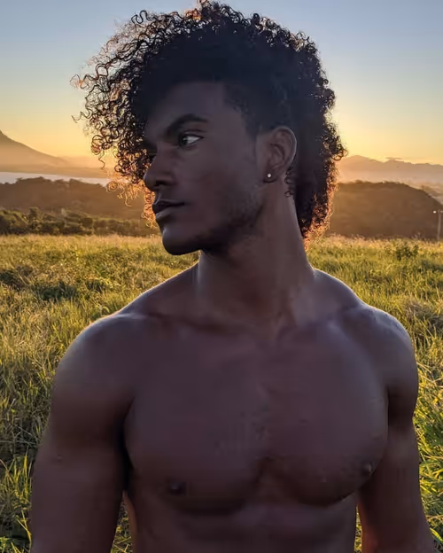 Item #84237398063792906420609075783768427285365489021180141438866458785944686297089 Media