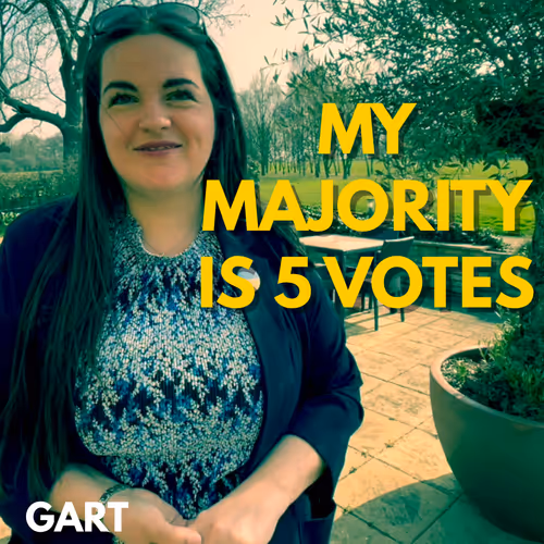 Item #82389286813152214827938827244789108671316628566662193365939198801128833679362 Media