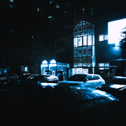 Under the umbrella - Vol.1 #18
