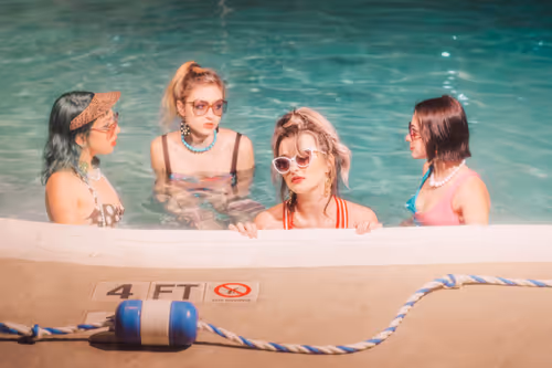 Item #93004874330559691384406351120557699532373362176152980957949480504161346781185 Media