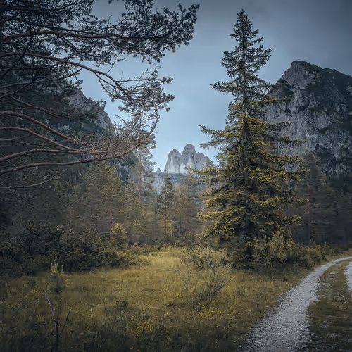 57838873307730799033635906984496396884478891164141472861664138673827243622450