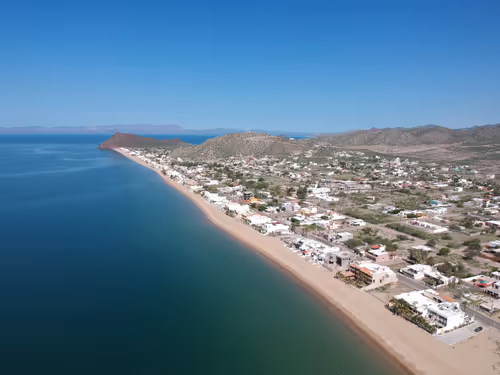 Item #80262105806551229129714372112893356952868641312806792106030804417342720704513 Media