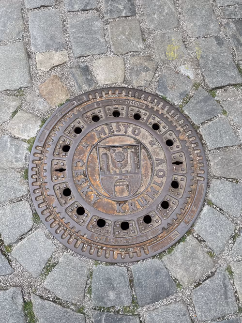 Item #50664749162083291389798367722270845779939923828333523932352927034557209772033 Media