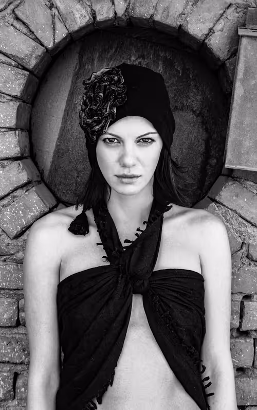 Item #78779691148455323171886345631012233382671645347484645066239978793769298296833 Media