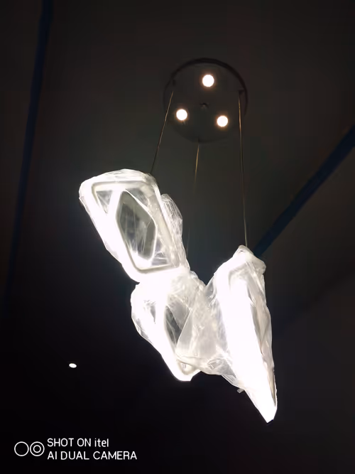 Item #80768904242615089448372837379527298627533482195118636807100802820029259186177 Media