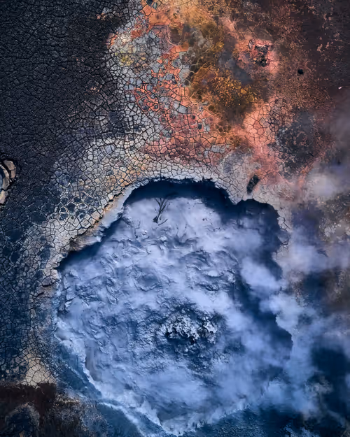 Item #48569969918486252391313193872888082509063999467385227964737452531057357225985 Media