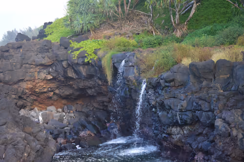 Item #112056606012188153164809275912453953355977594114425686831004953907617792524289 Media