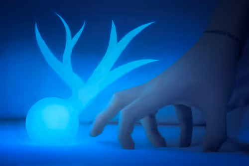 Item #79105161772716756087102198264422869336584331829837466084296072401365600567297 Media