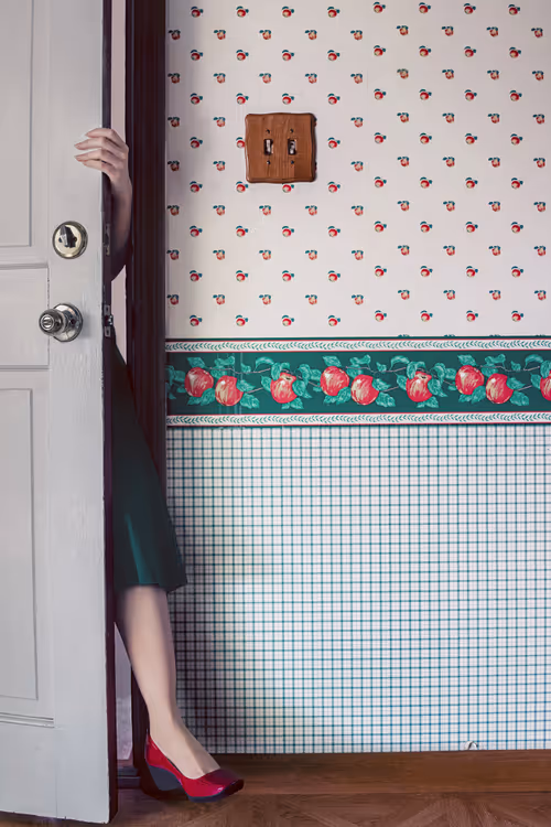 Item #66199238370220987817260704809787442862597280032429936774217036751221599240193 Media