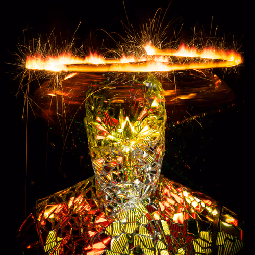 Item #36961558667508468901754344417864317572364831153456800218286957932466659131393 Media