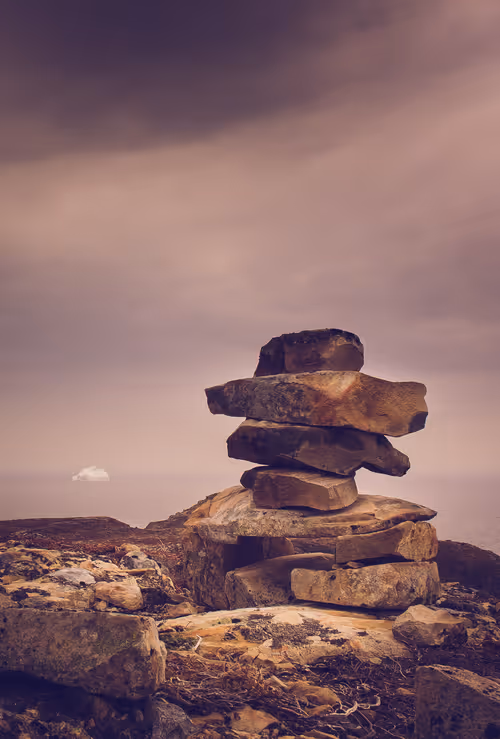 Item #9401445363475959616826929925346071850130199423047290682338619275001416646657 Media