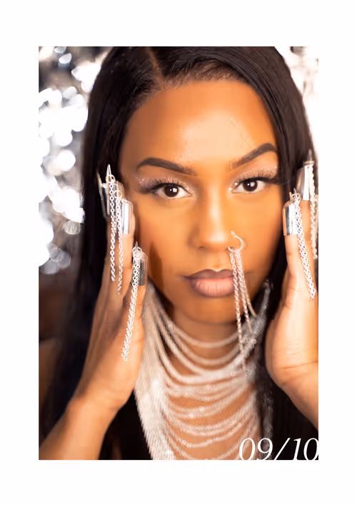 Item #68718578189343656157586007964634100905801987350088185853522648913428738998273 Media