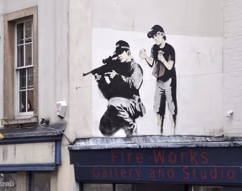 Item #55216672598840708961384749684848616551278129301068730357297170988907395809502 Media