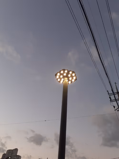 Item #6167805533300668828796769480174760812079584506144388306530708579574140108801 Media