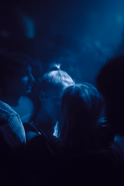 Item #66441873994140045921999615283650104973925355742064477402839904821500375465985 Media