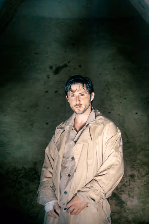 Item #96635573499290109142599002222930401008586424112128467960161229839042422505473 Media