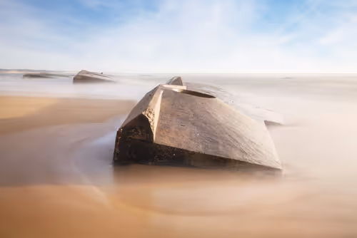 Item #33913556043655992485094381743340351336212161347103993477257409409371760230401 Media