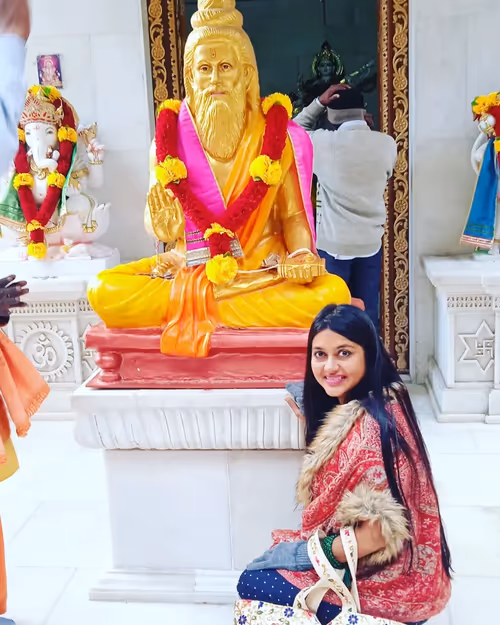 Item #20945846609066234406057793777704934435369282215282251452100139194948157177857 Media