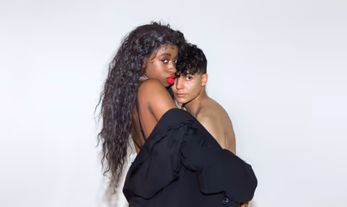 Item #74041664674868429790695475906142852890319733090417010668925589073390043398145 Media