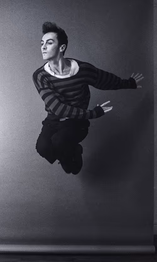 Item #78614967916850878758896281278088562819031429561597845143063368010204316696577 Media