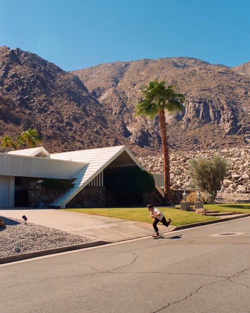 Item #103337611933110337448161440806560268112476320183319594419260887142838948593665 Media