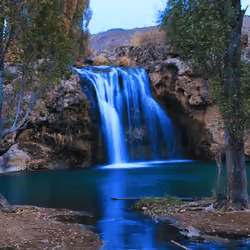 AUTUMN IN MURADİYE WATERFALL