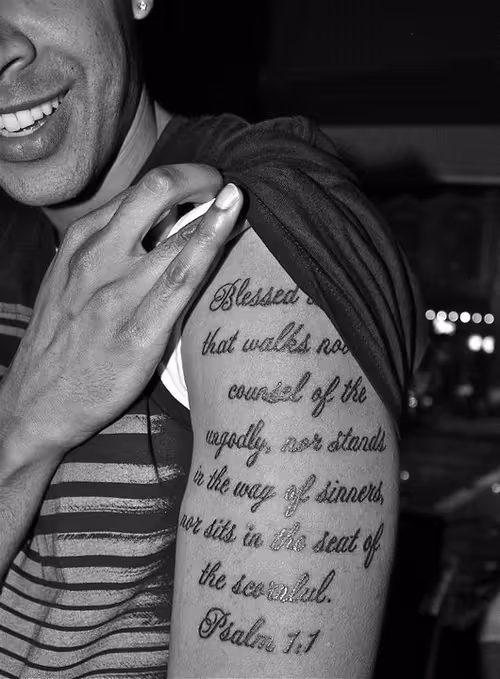 Item #40449787652065743018640773044495240111019622512701765753694832556350604574721 Media