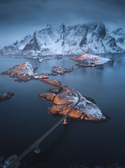 Item #70181392208351444828797858341320009028423104343210808831901439991636733984769 Media