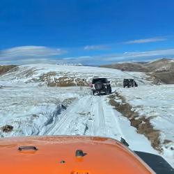 Colorado Jeeps in the Snow 2