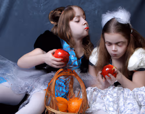 Item #12779651564551988761535806106499669352182829135214860990405406824905935159316 Media