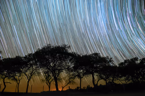 Item #23994447137093273447710670697087016153262800744699282660931118961151493275649 Media